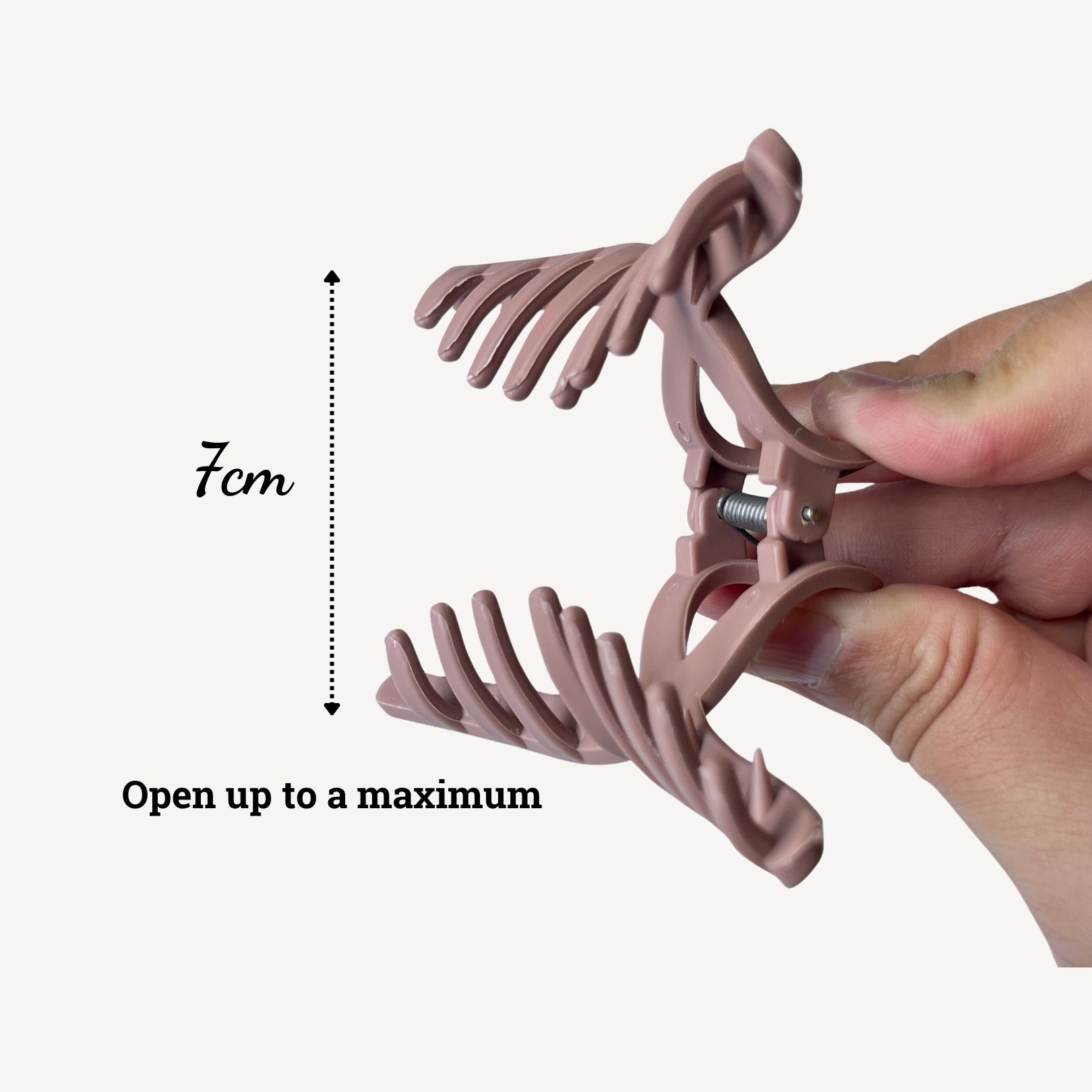 Minimalist neutral shade hair claw clips - Trendy & functional