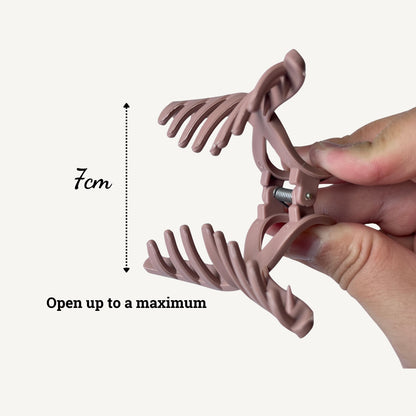 Minimalist neutral shade hair claw clips - Trendy & functional